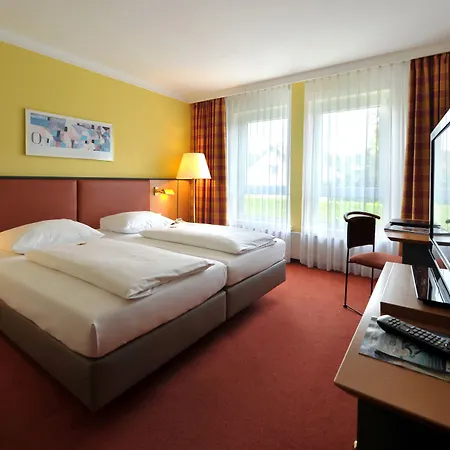 Court Hotel 4*