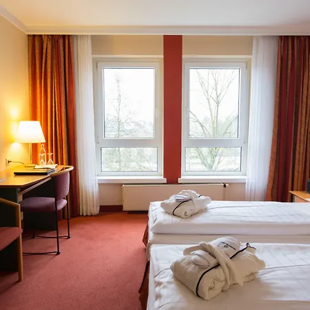 Court Hotel 4*