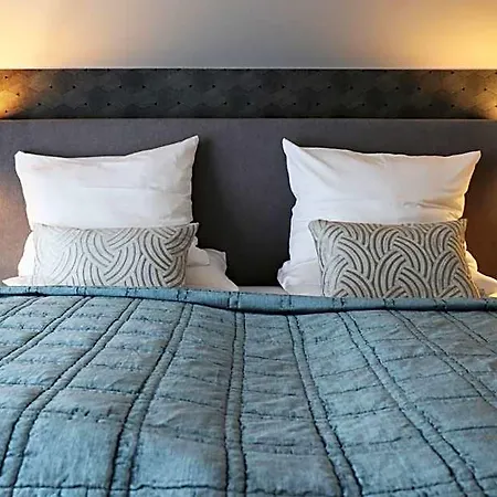 Court Otel