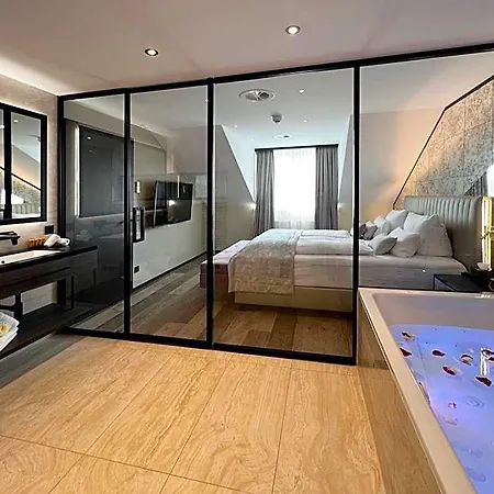Otel Court Halle (Westfalen)
