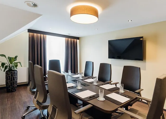 Court Halle (Westfalen)