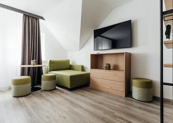 Court Hotel Lichtenau/Westfalen