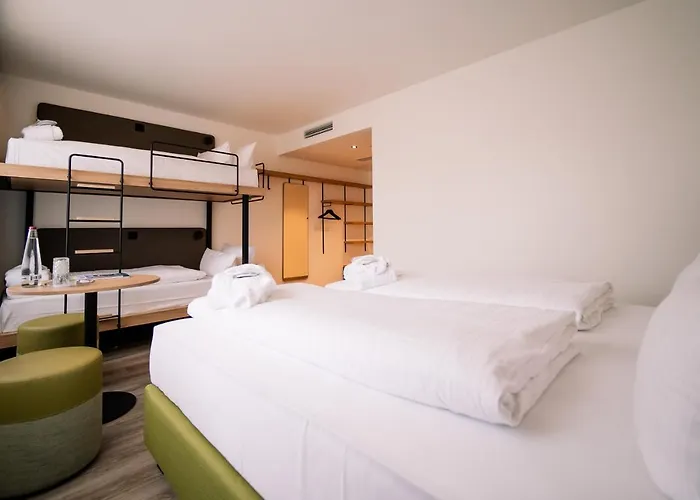 Court 4* Halle (Westfalen)