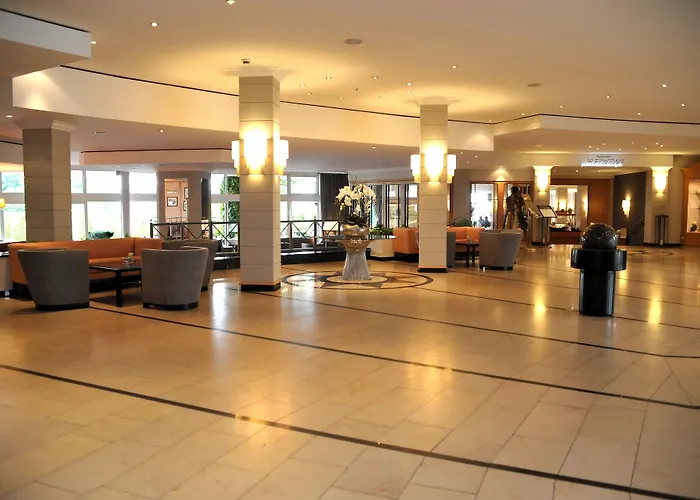 Court 4* Halle (Westfalen)