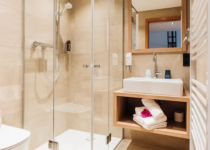 Court 4* Lichtenau/Westfalen