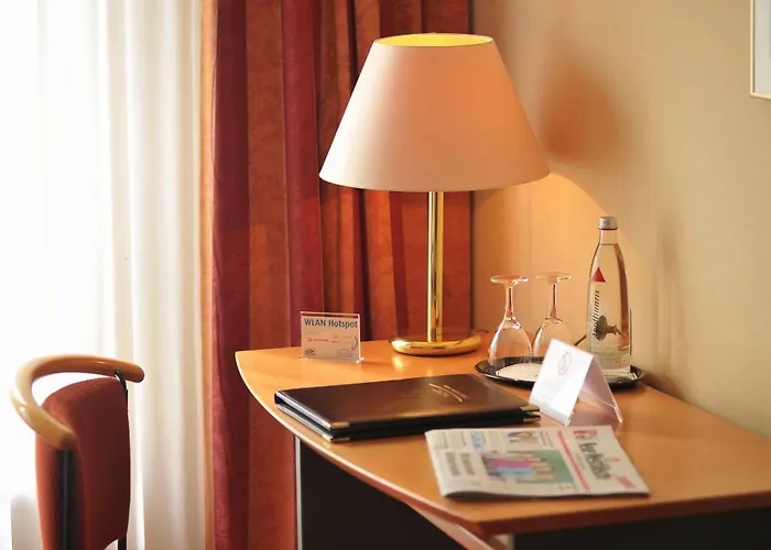 Court 4* Lichtenau/Westfalen